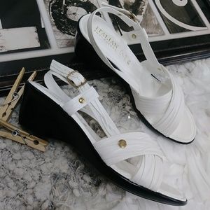 NWOT Italian Shoemakers Sandals!